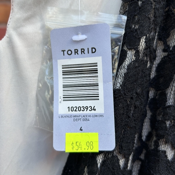 Dress - Picture 2 of 2